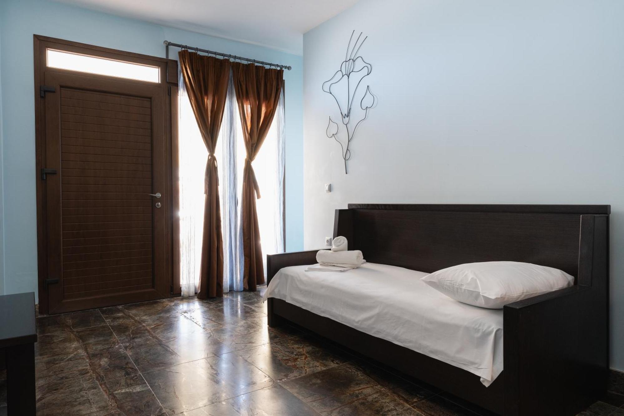 Hotel Makednos Nikiti  Exterior photo