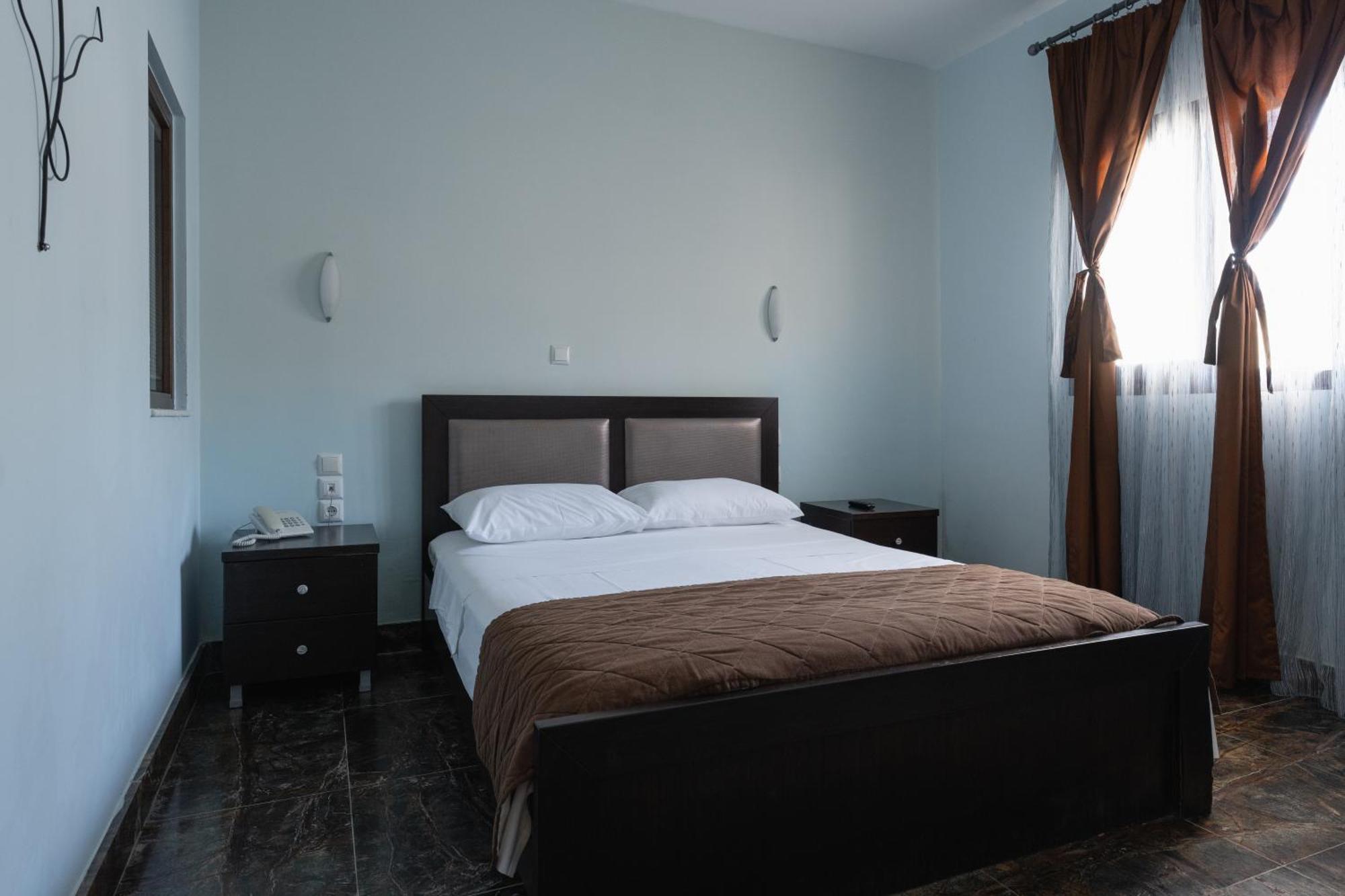 Hotel Makednos Nikiti  Exterior photo